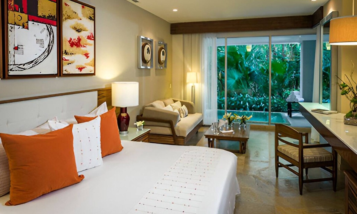 Zazil-ha Resort | Luxurious 5 Star 2 BD/2 Bath Suite With Large Balcony and Plunge Pool