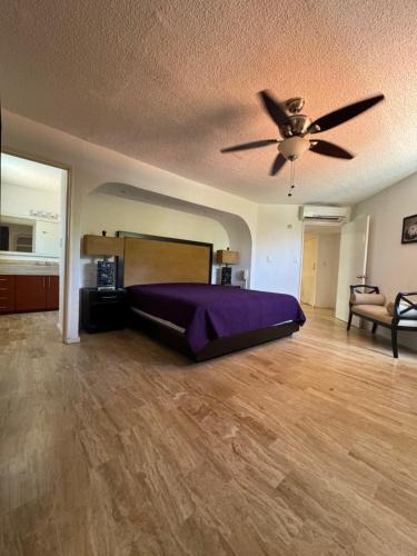 Zona Hotelera House | Master Suite In Beach House Pok