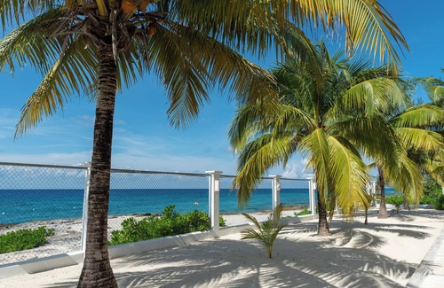 Cozumel House | VILLA GRANDE, 4-bedroom Oceanfront Villa in Cozumel México at Villas Santa Pilar