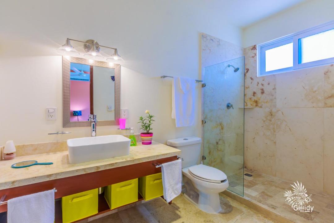 Photo of Bathroom in Centro - Supmza 001