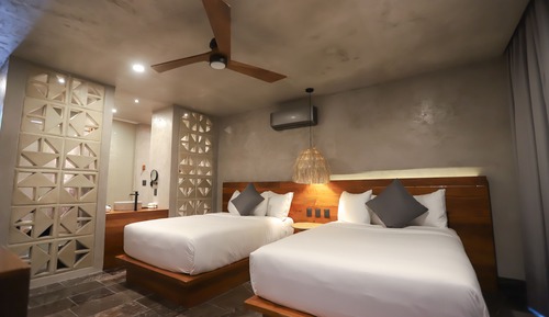 Deluxe Double Room, 2 Queen Beds, Balcony, Lagoon View